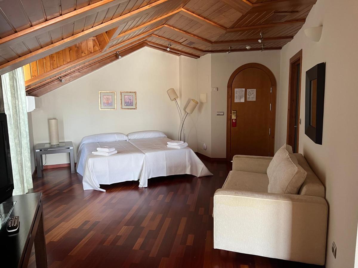 Hotel Las Eras Zafra Ngoại thất bức ảnh